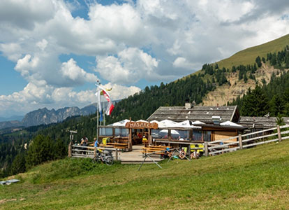Masarè Hütte